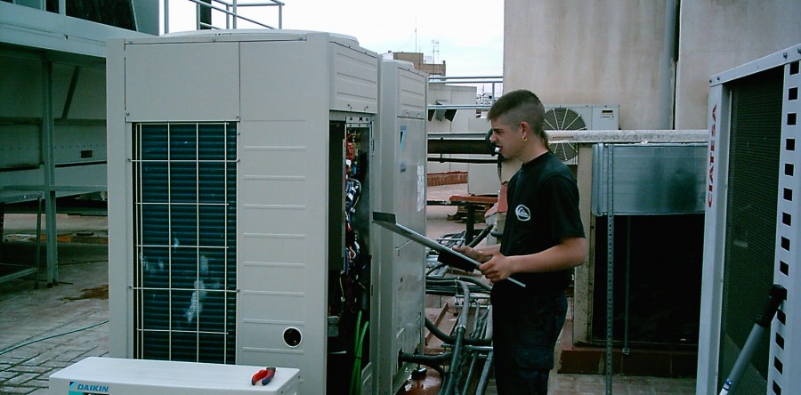 CLIMATIZACION EN INSTALACIONES COMERCIALES